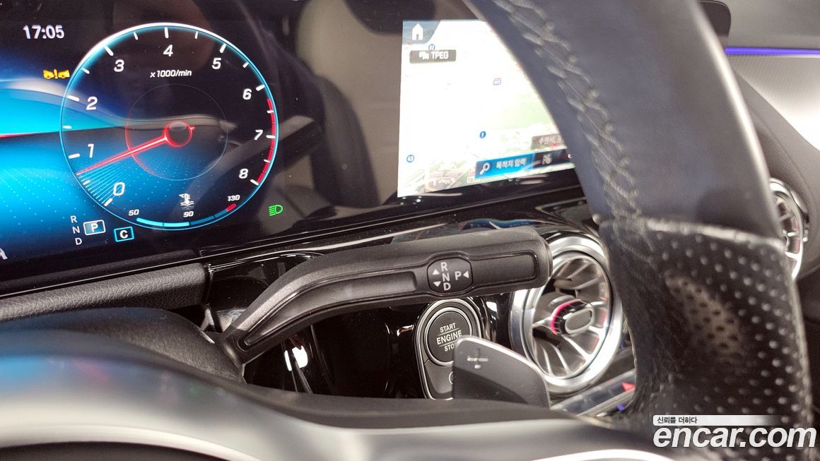 Mercedes-Benz GLA-Class 2023