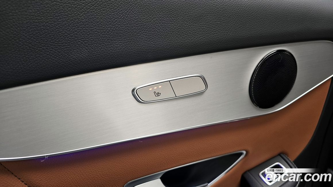 Mercedes-Benz GLC-Class 2021