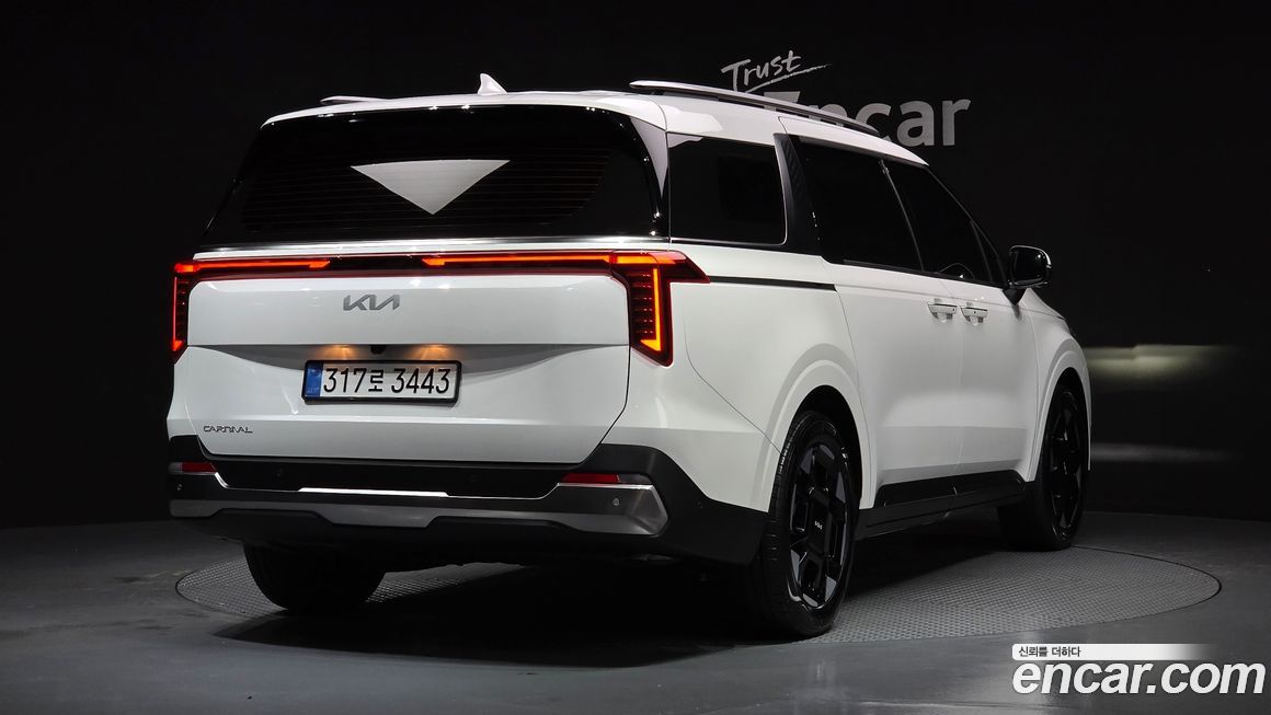 Kia Canival 2025