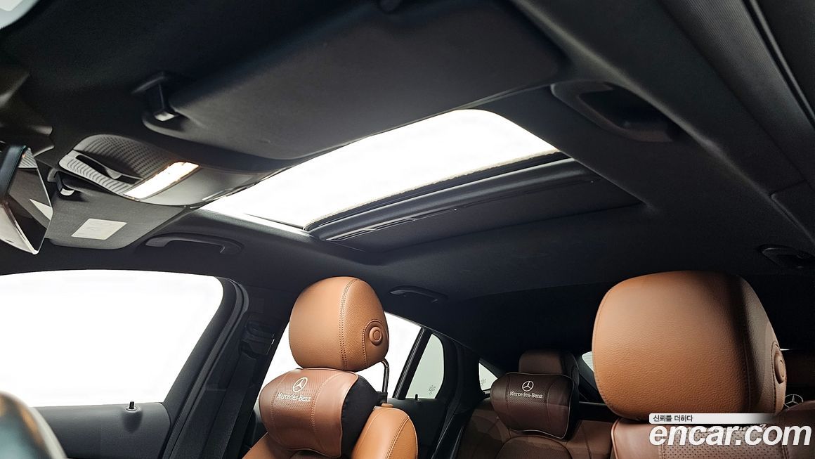 Mercedes-Benz GLC-Class 2021
