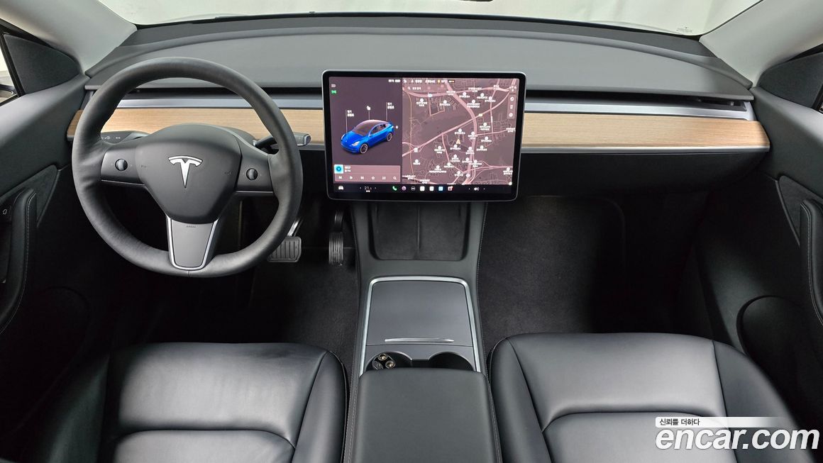 Tesla Model Y 2021