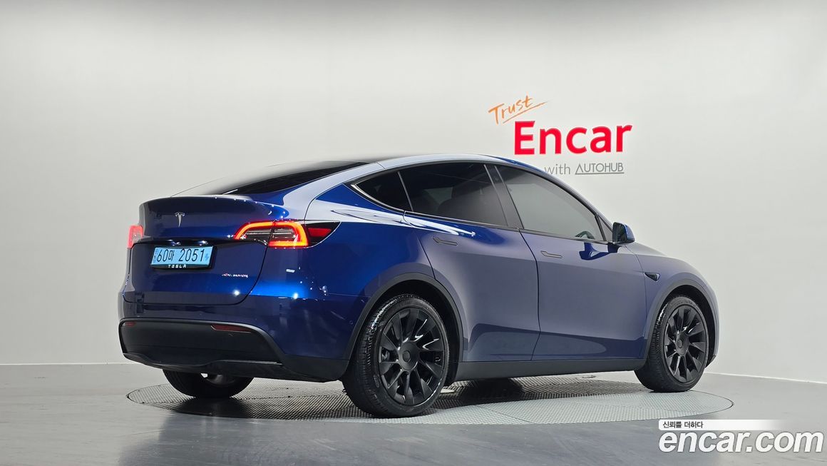 Tesla Model Y 2021
