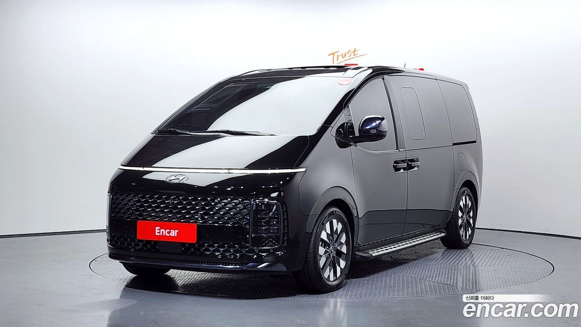Hyundai Staria 2022