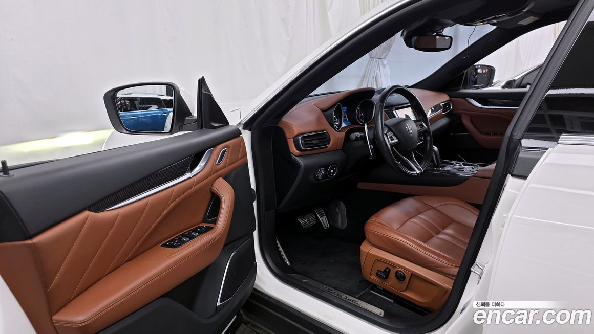 Maserati Levante 2020