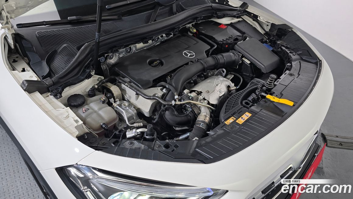 Mercedes-Benz GLA-Class 2023