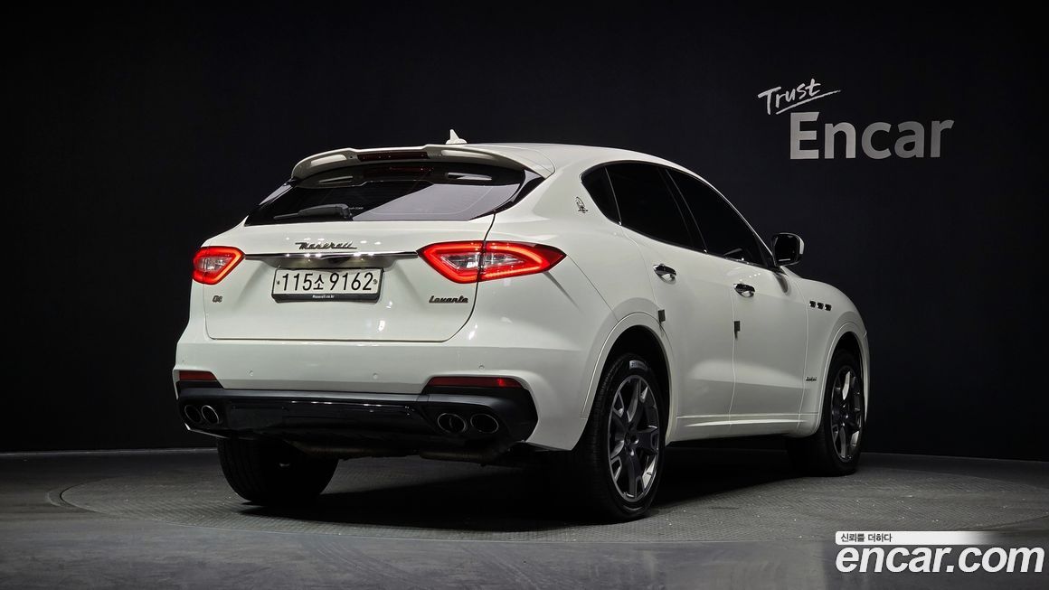Maserati Levante 2020