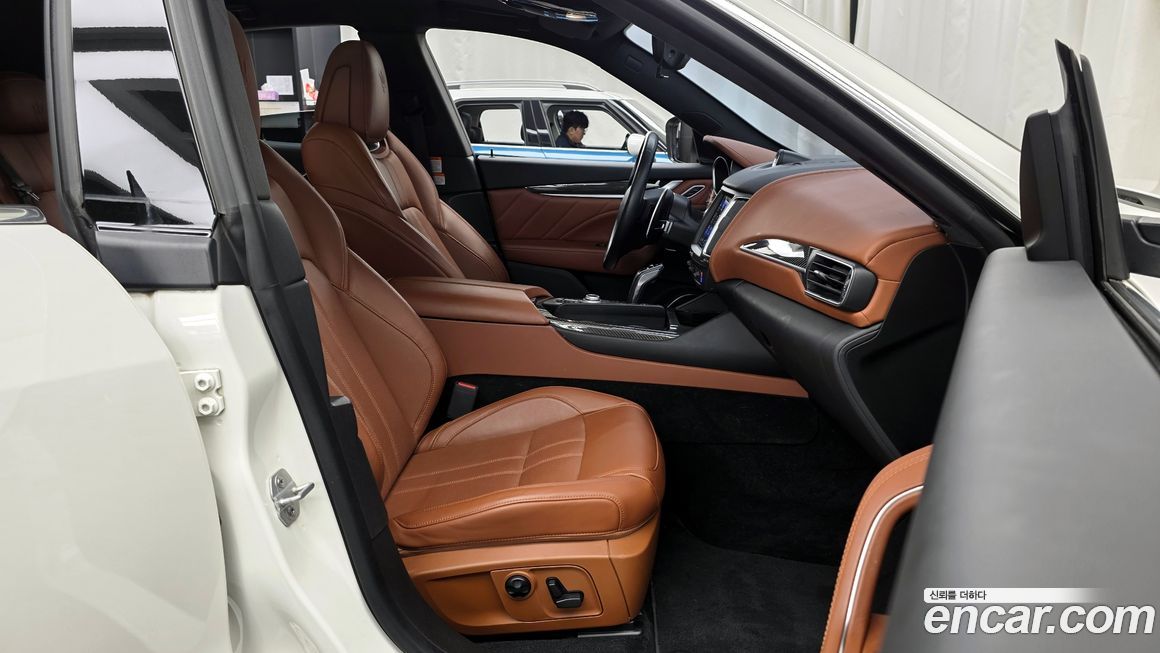 Maserati Levante 2020