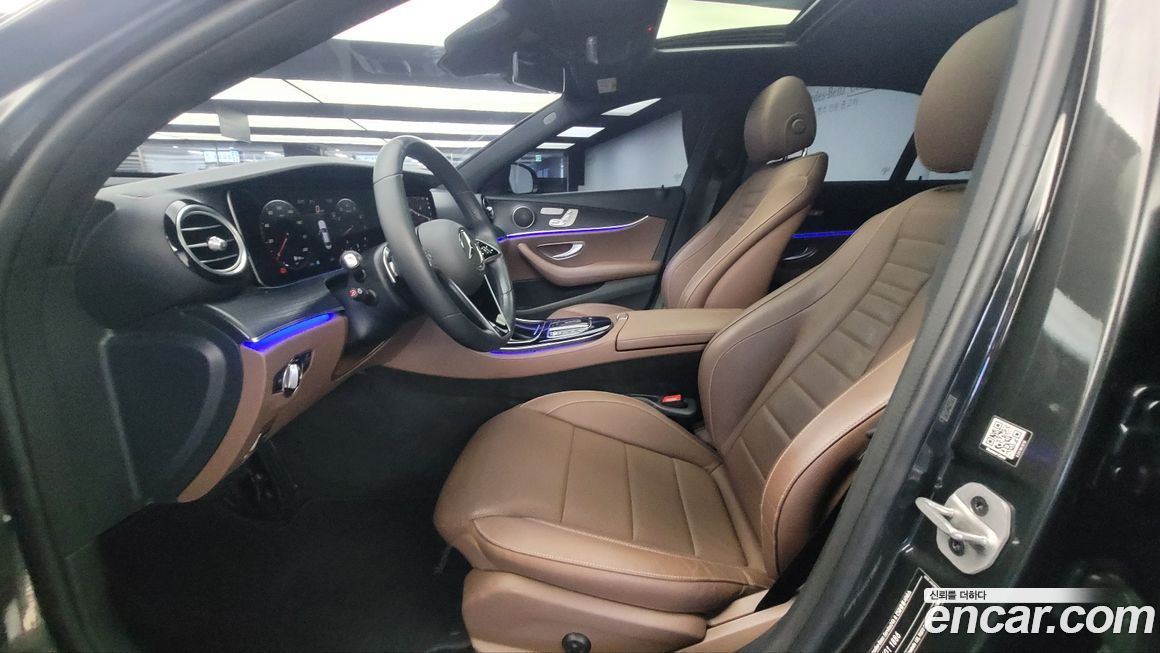 Mercedes-Benz E-Class 2022