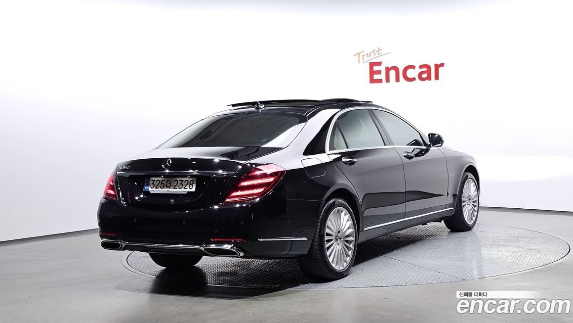 Mercedes-Benz S-Class 2019