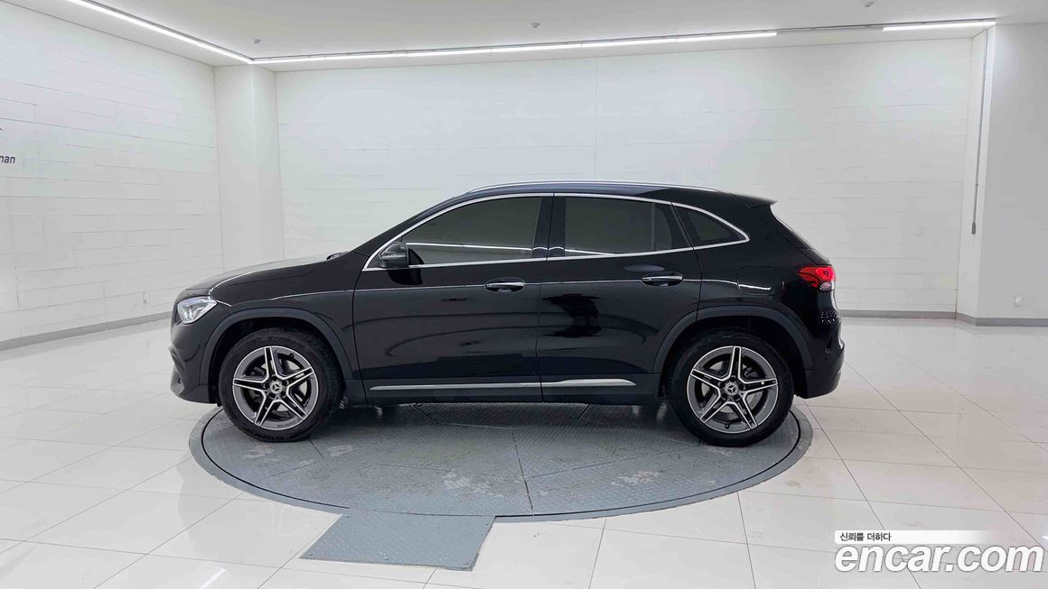 Mercedes-Benz GLA-Class 2023