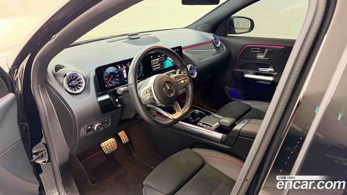 Mercedes-Benz GLA-Class 2023