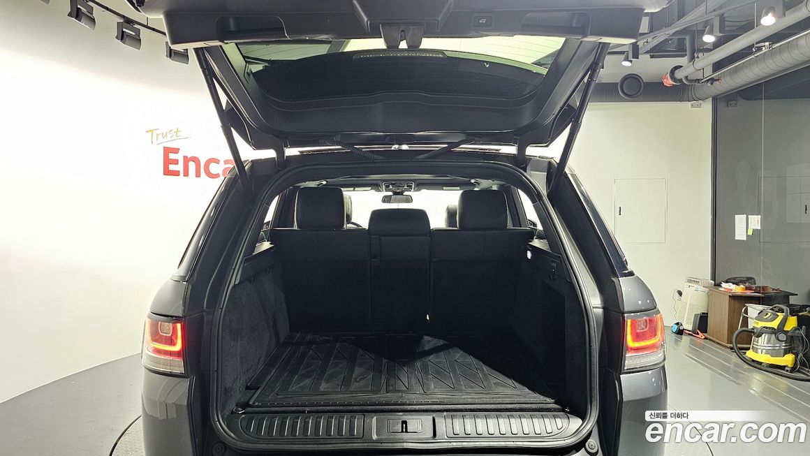 Land Rover Range Rover Sport 2016