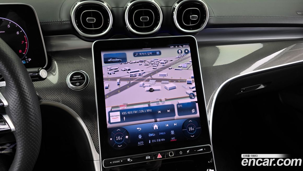 Mercedes-Benz C-Class 2024