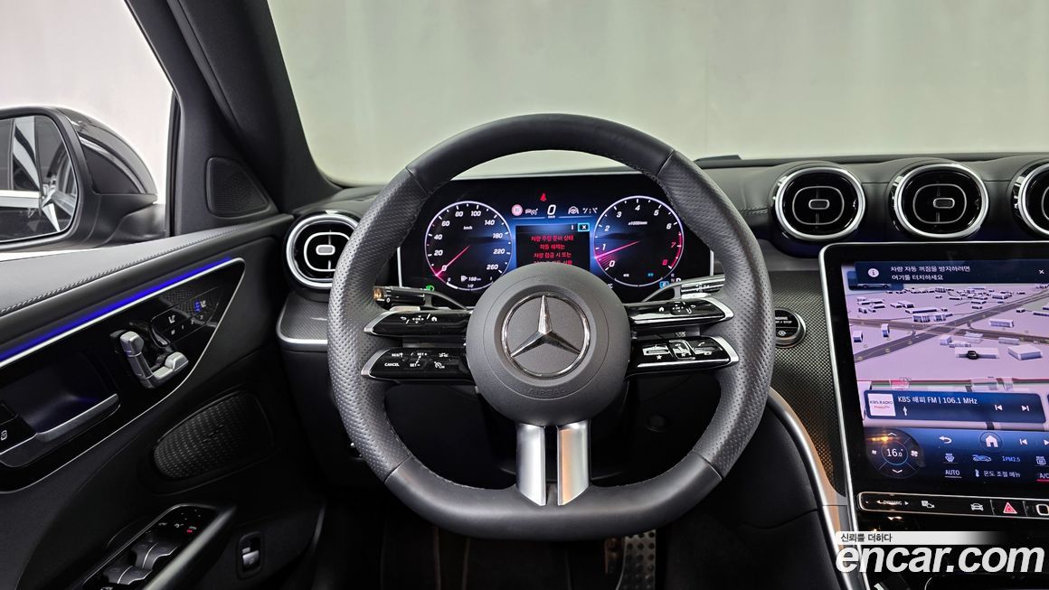 Mercedes-Benz C-Class 2024