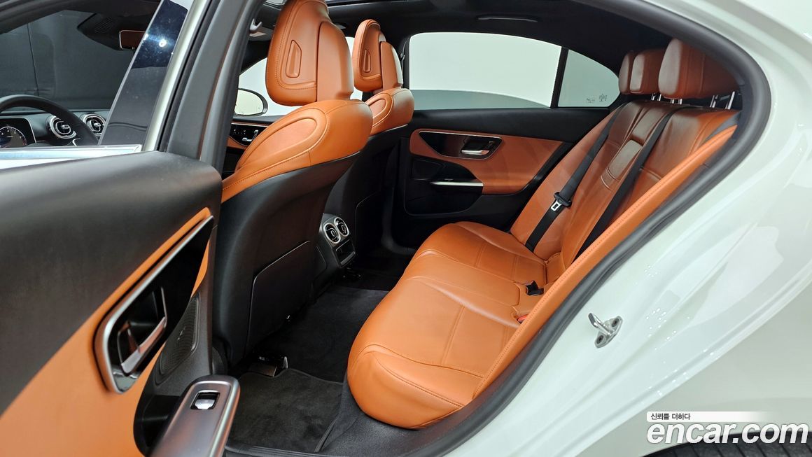 Mercedes-Benz C-Class 2022