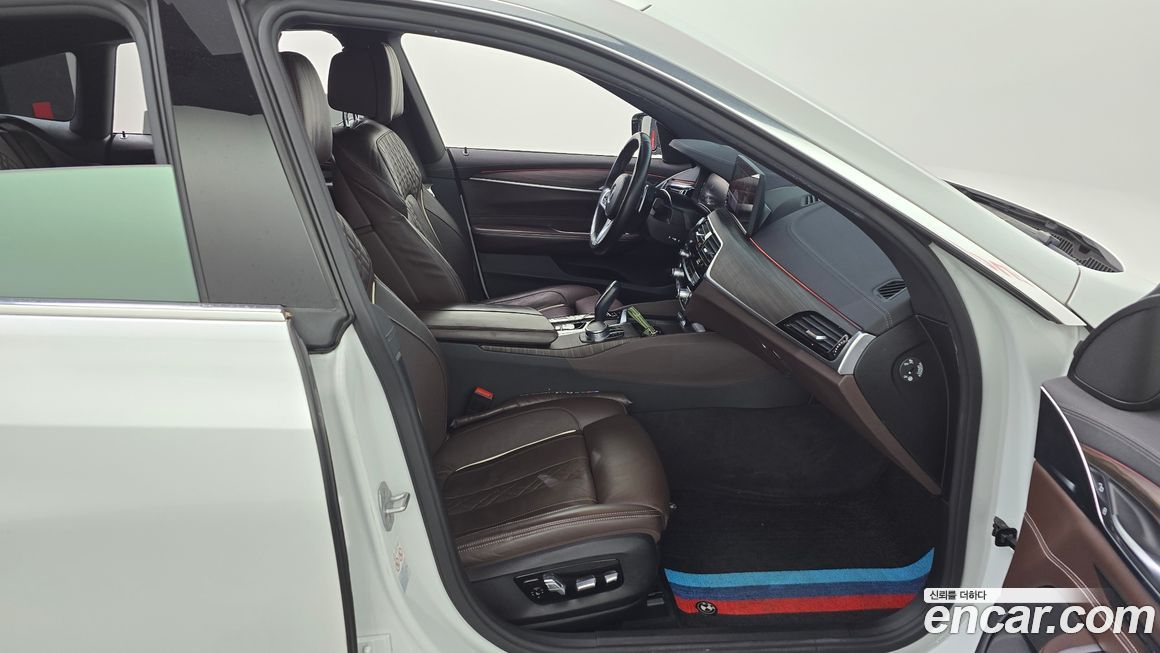 BMW Gran Turismo 2021