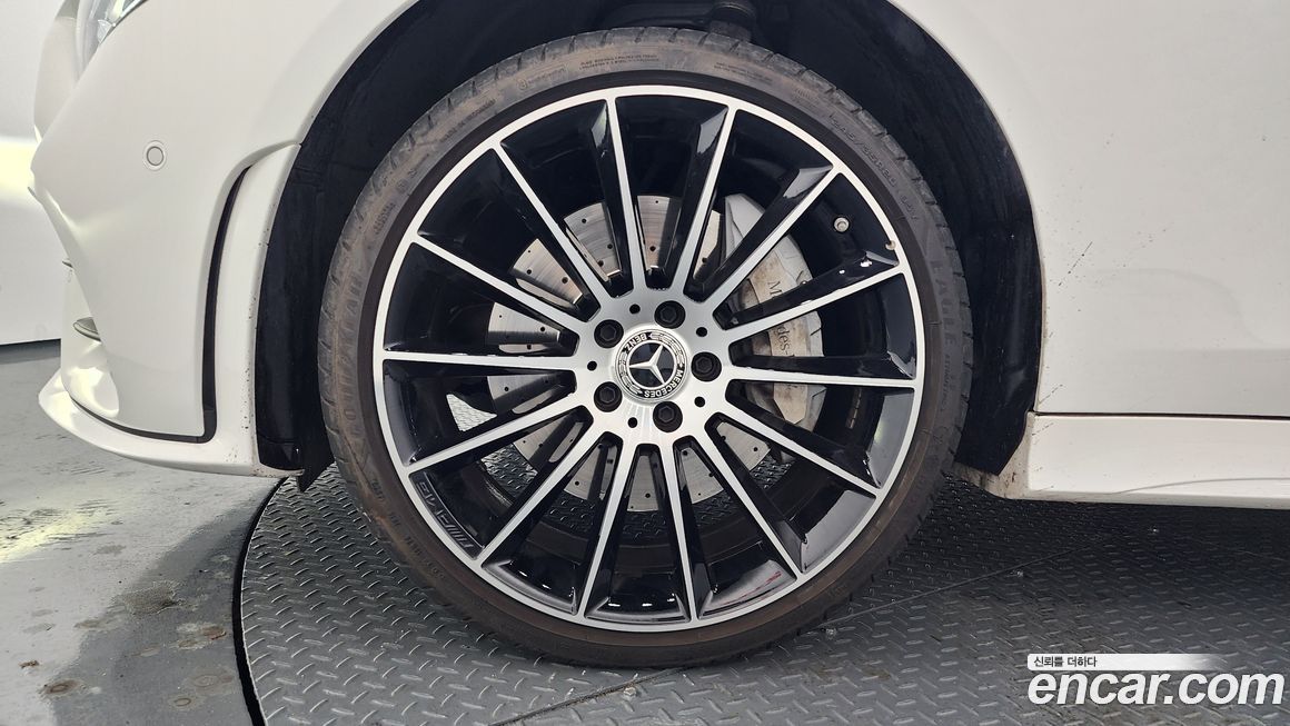 Mercedes-Benz CLS-Class 2021