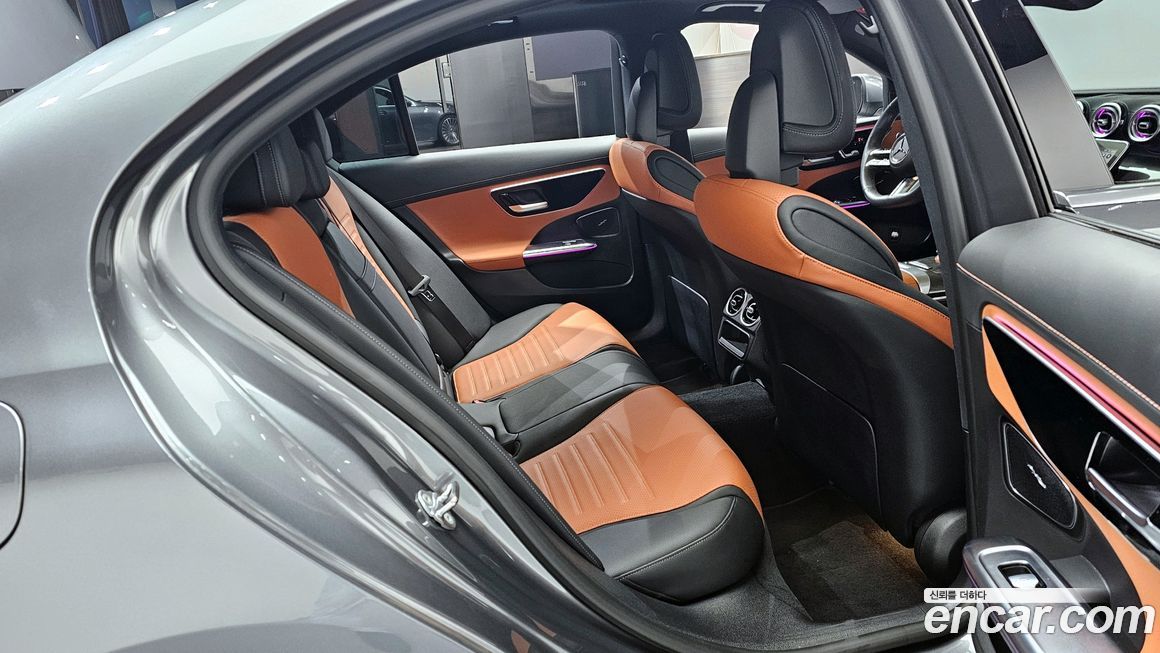 Mercedes-Benz C-Class 2023