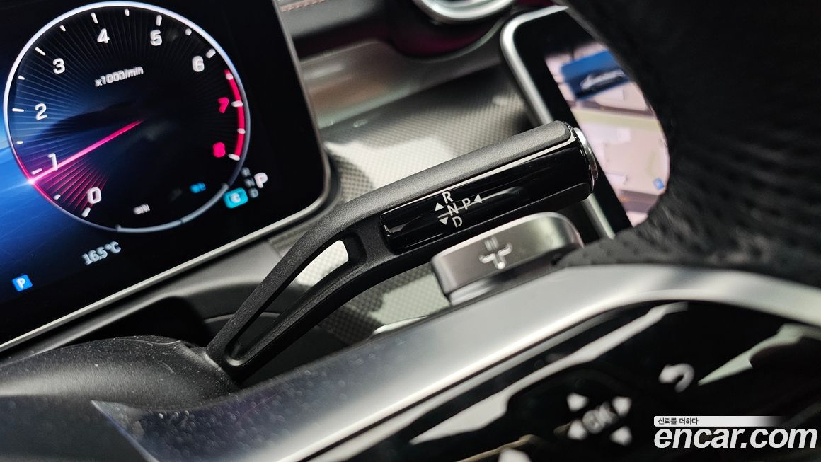 Mercedes-Benz C-Class 2023