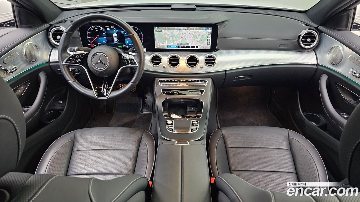 Mercedes-Benz E-Class 2021