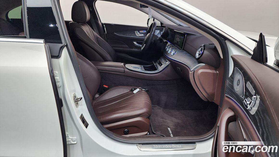 Mercedes-Benz CLS-Class 2021