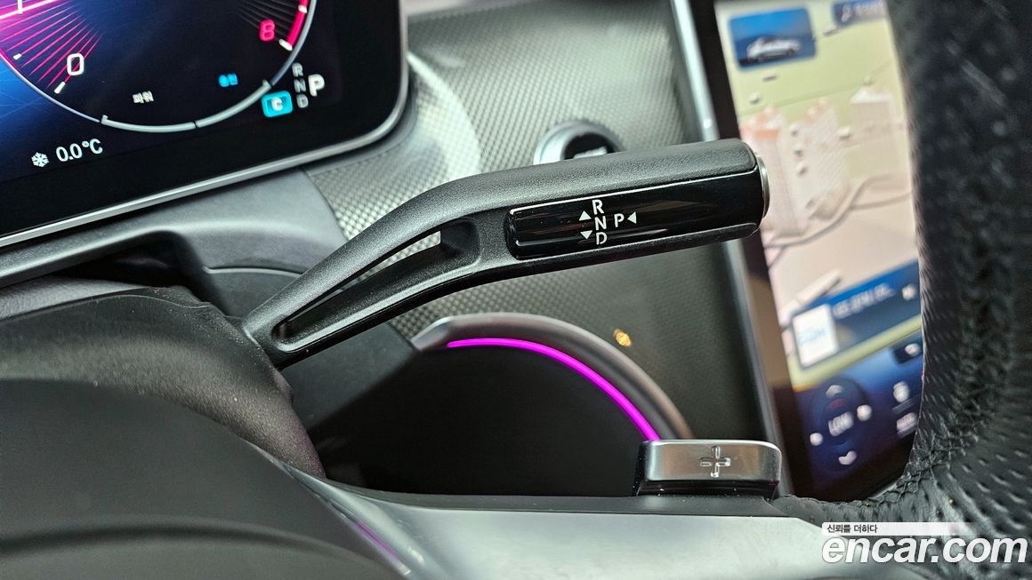 Mercedes-Benz C-Class 2023