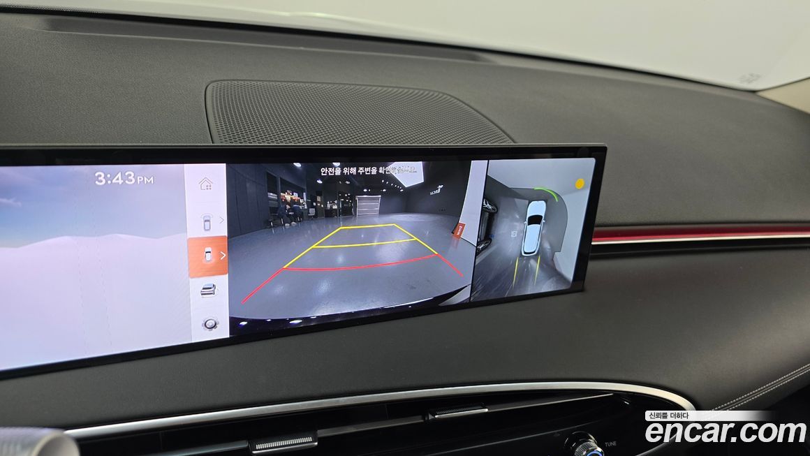 Genesis GV70 2025