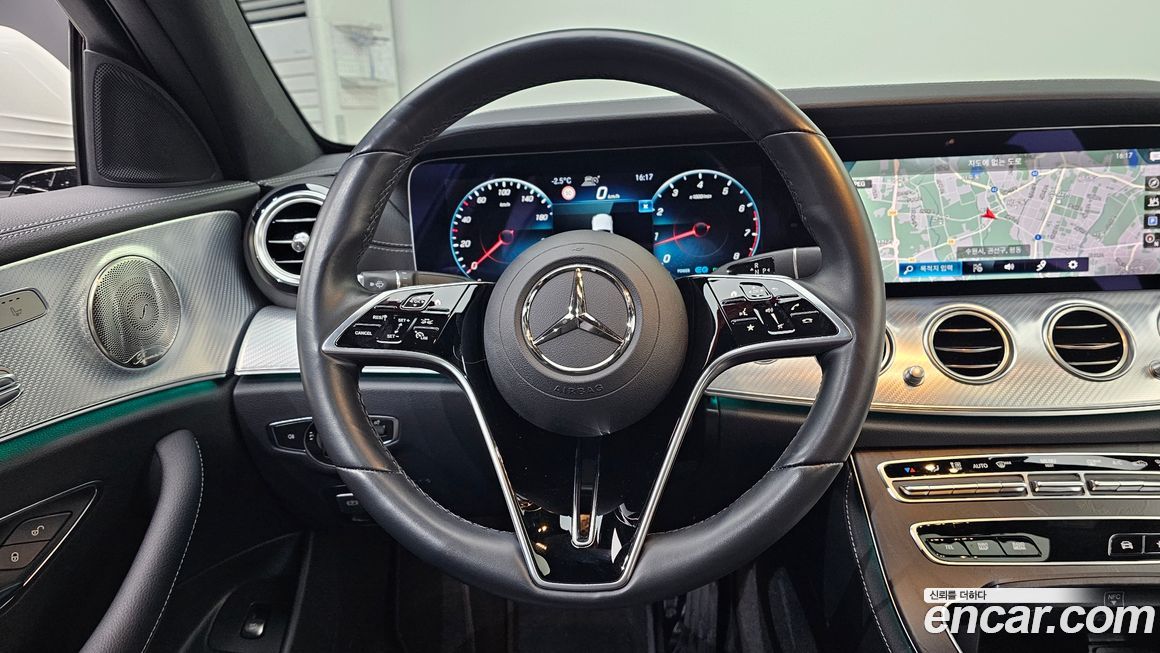 Mercedes-Benz E-Class 2021