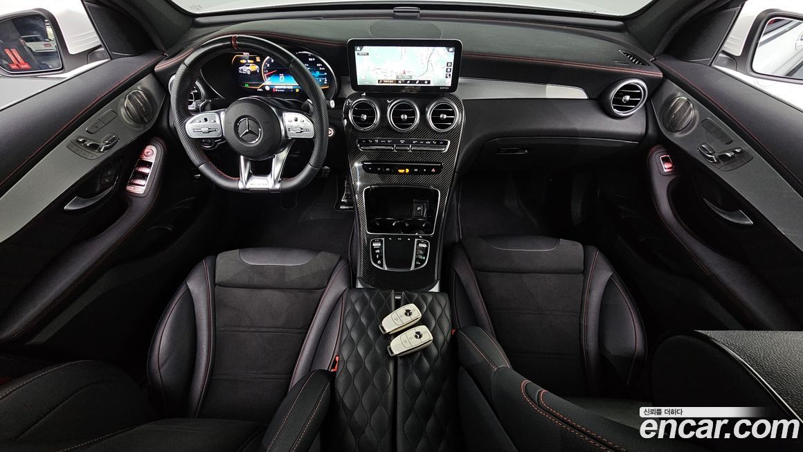 Mercedes-Benz GLC-Class 2021