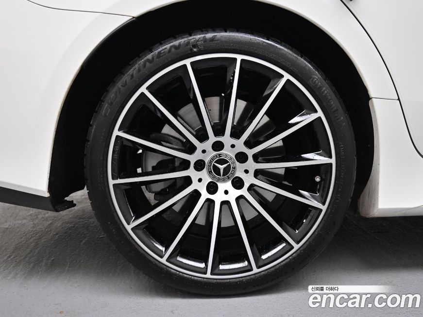 Mercedes-Benz CLS-Class 2021