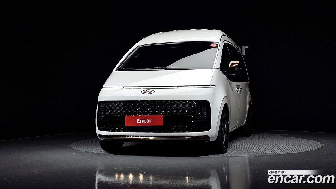Hyundai Staria 2023