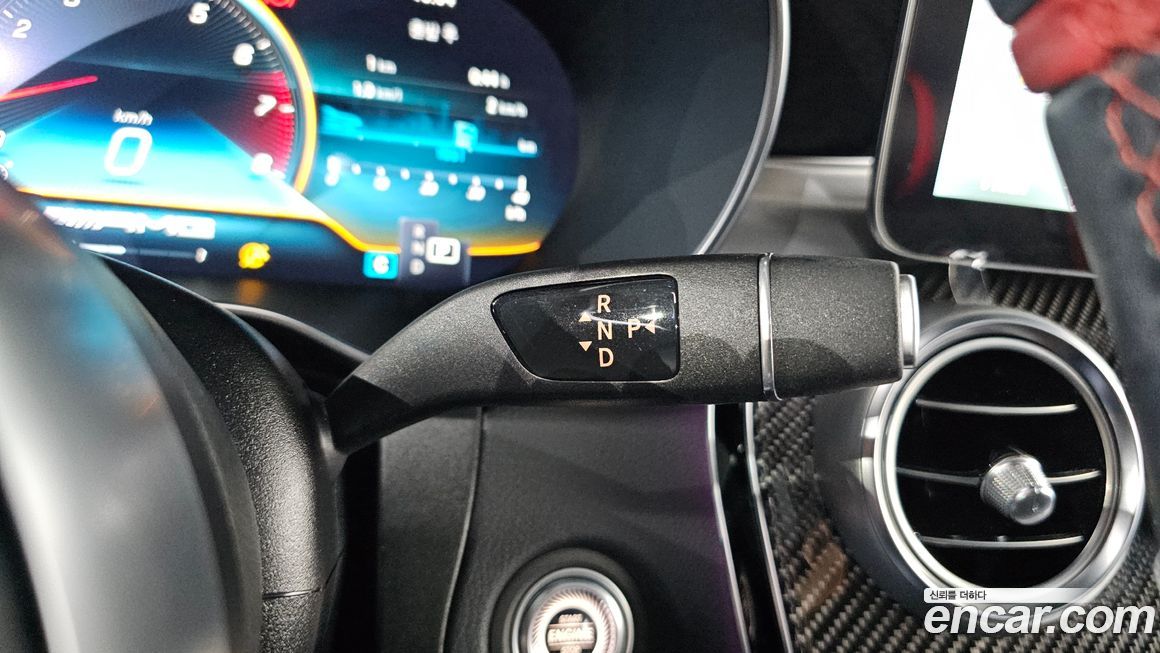 Mercedes-Benz GLC-Class 2021