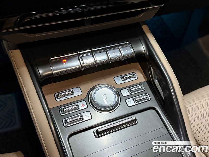 Lincoln Nautilus 2024