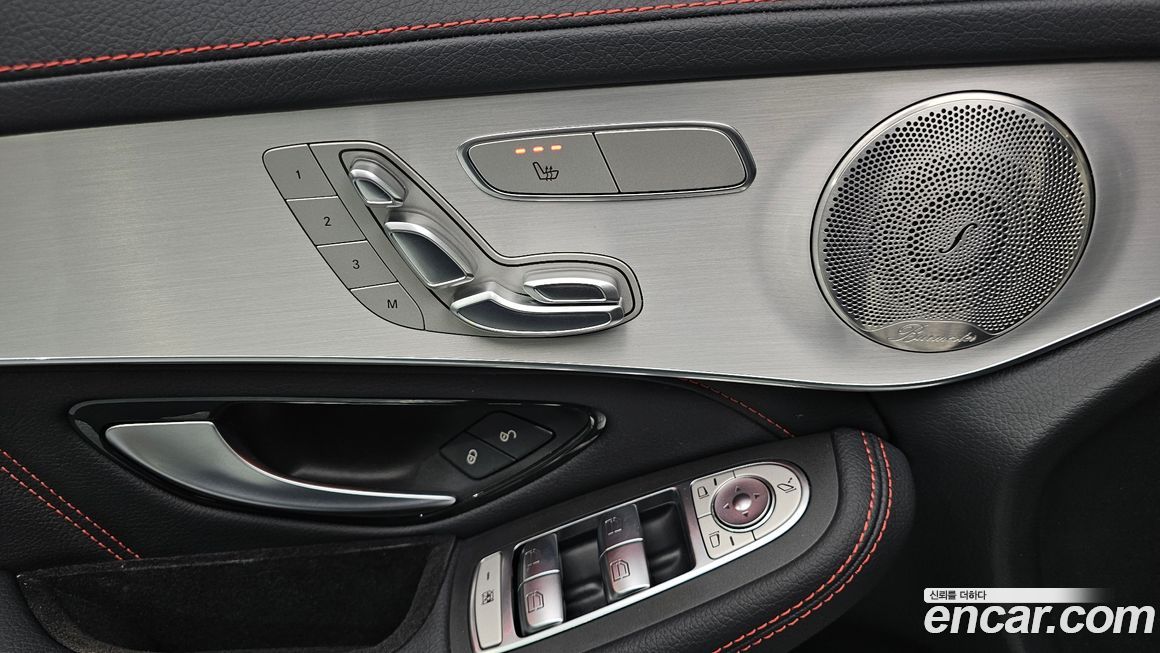 Mercedes-Benz GLC-Class 2021