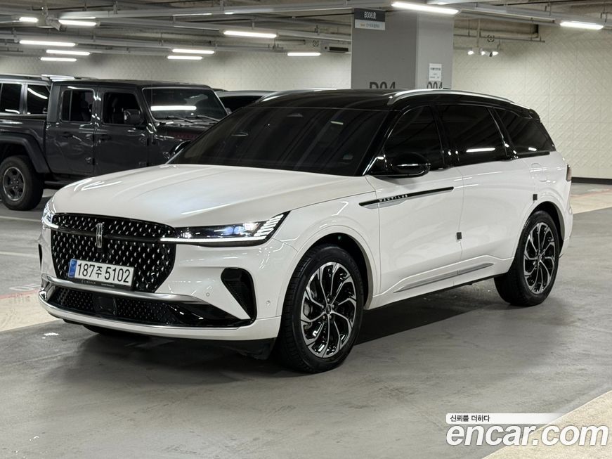 Lincoln Nautilus 2024