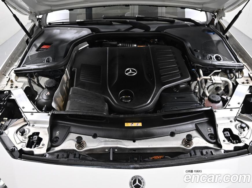 Mercedes-Benz CLS-Class 2021