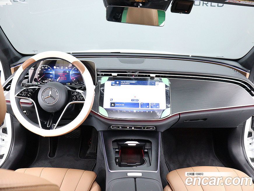 Mercedes-Benz E-Class 2025