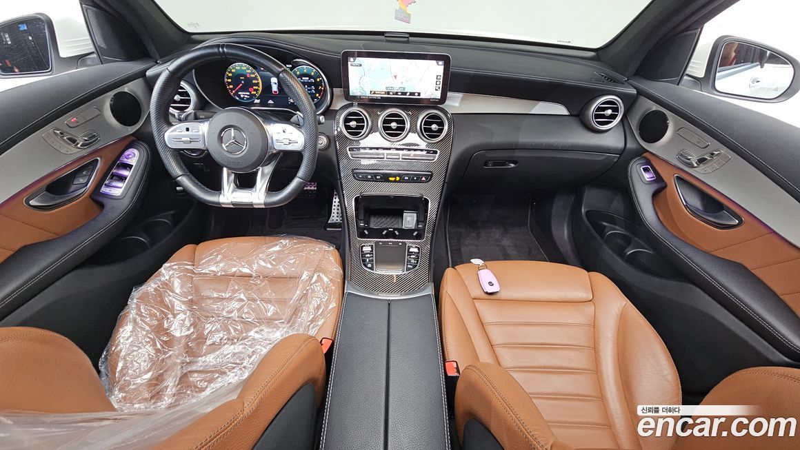 Mercedes-Benz GLC-Class 2023