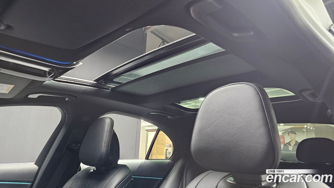 Mercedes-Benz E-Class 2024