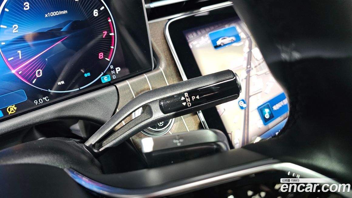 Mercedes-Benz E-Class 2024