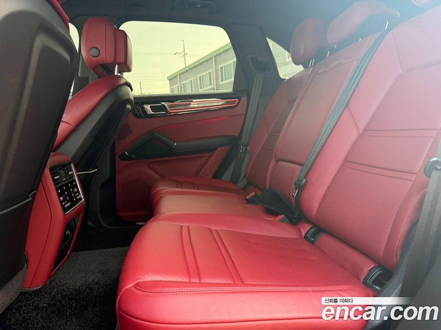 Porsche Cayenne 2019