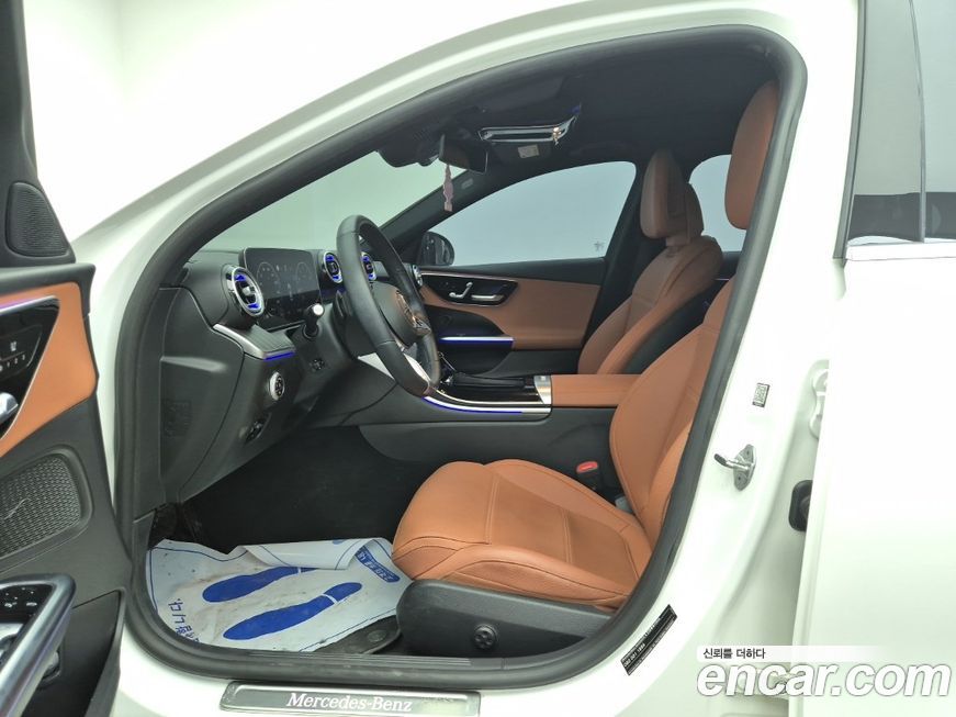 Mercedes-Benz C-Class 2023