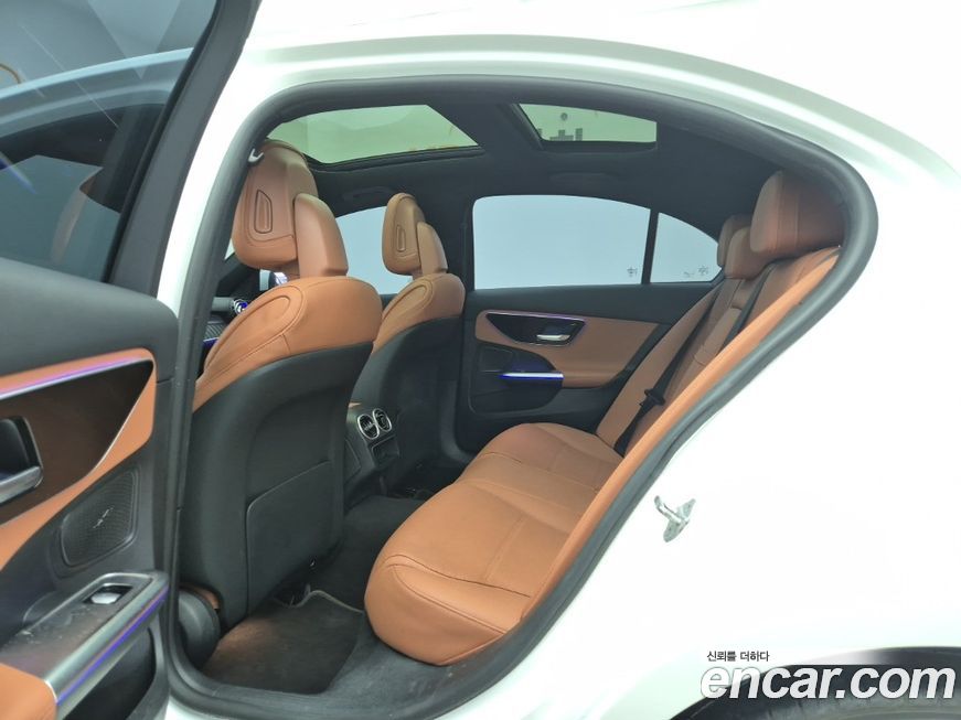 Mercedes-Benz C-Class 2023