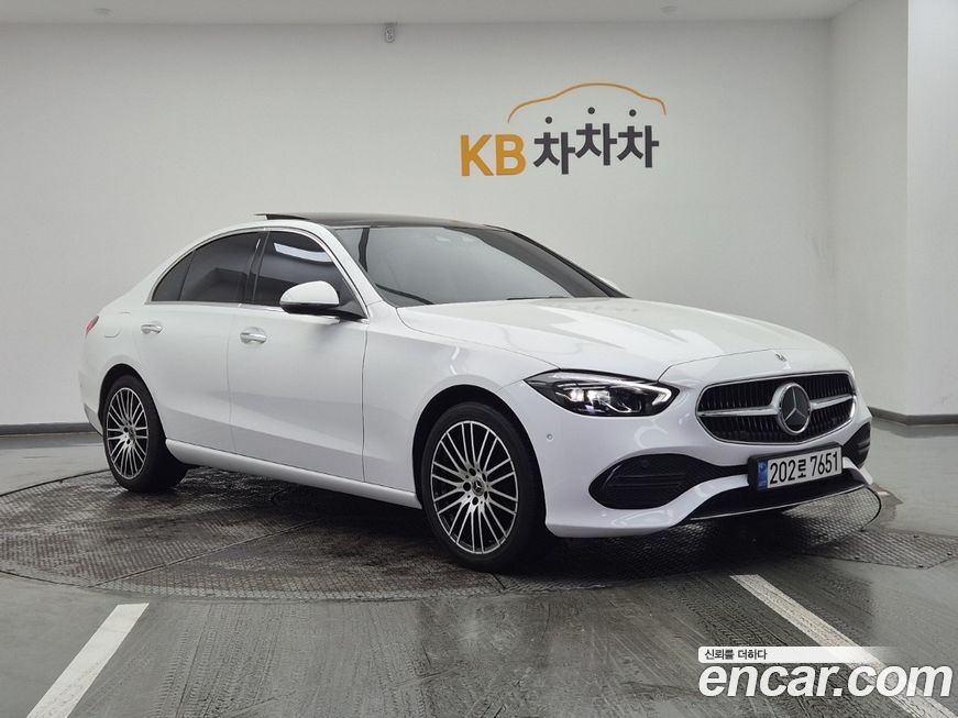 Mercedes-Benz C-Class 2023