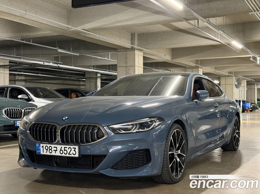 BMW 8-Series 2022