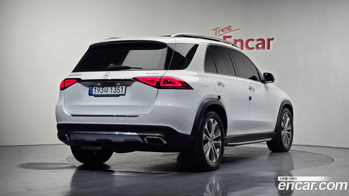 Mercedes-Benz GLE-Class 2022