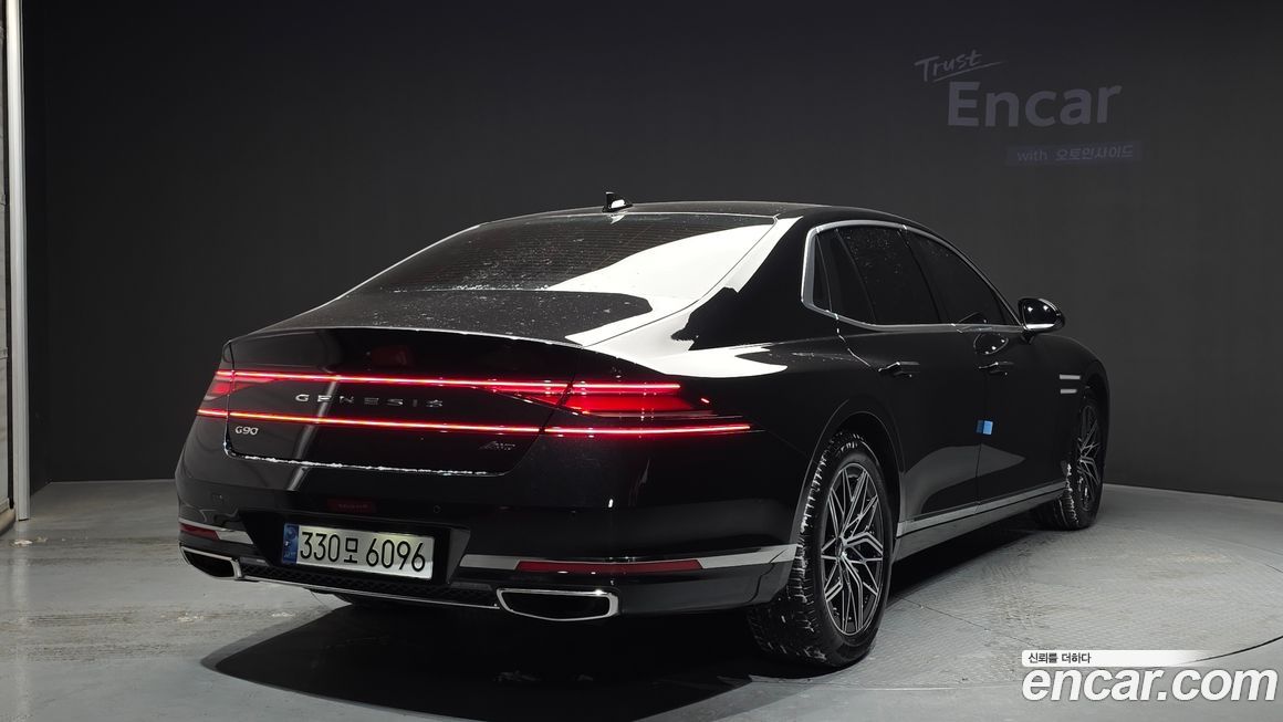 Genesis G90 2025