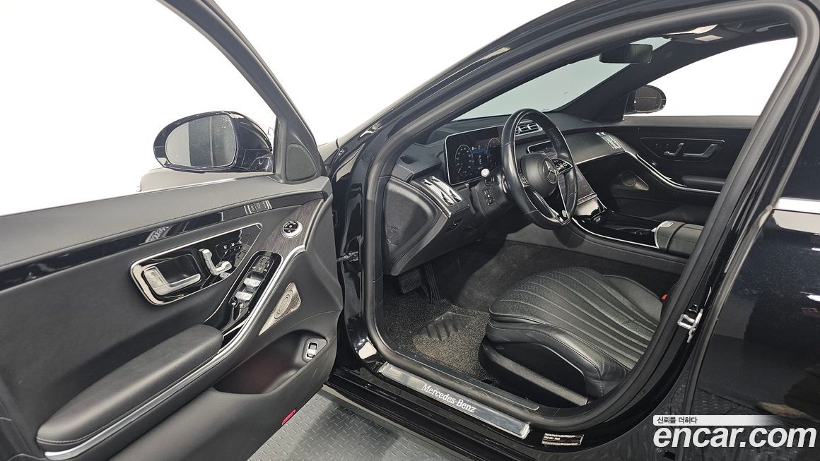 Mercedes-Benz S-Class 2022