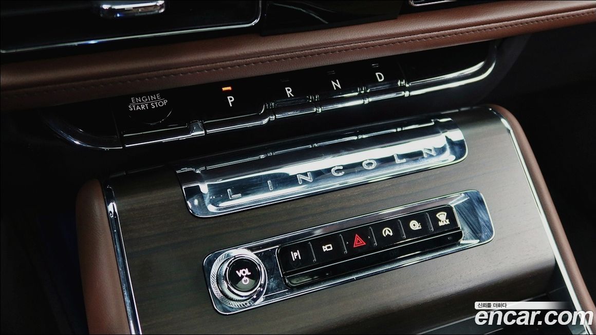 Lincoln Aviator 2025