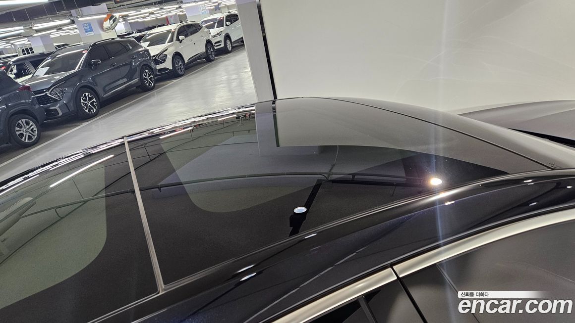 Mercedes-Benz E-Class 2025